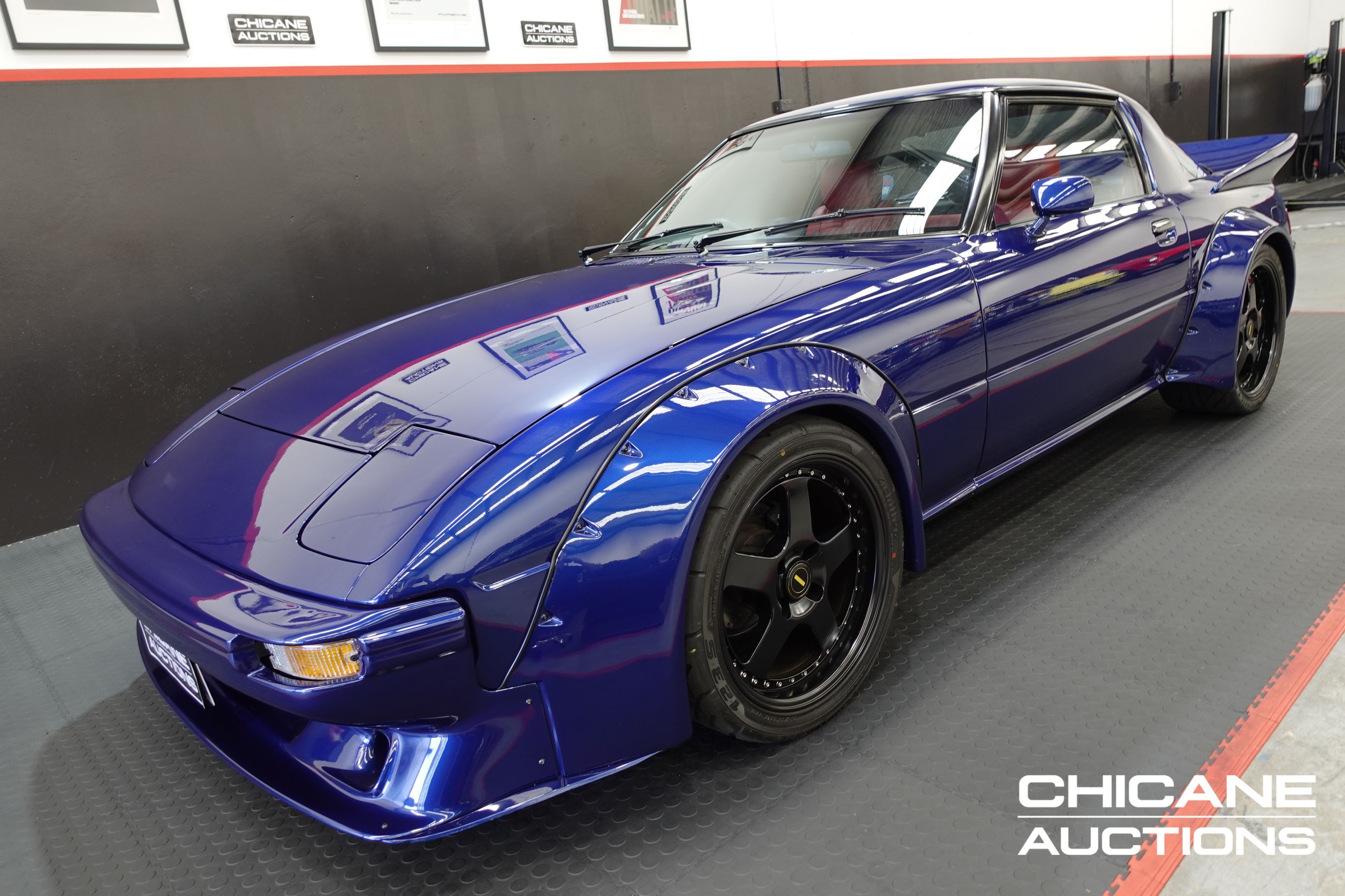 MAZDA savanna RX-7 （1978） MAZDA 100TH ANNIVERSARY | LEGENDARY MAZDAS - SAVANNA RX-7
